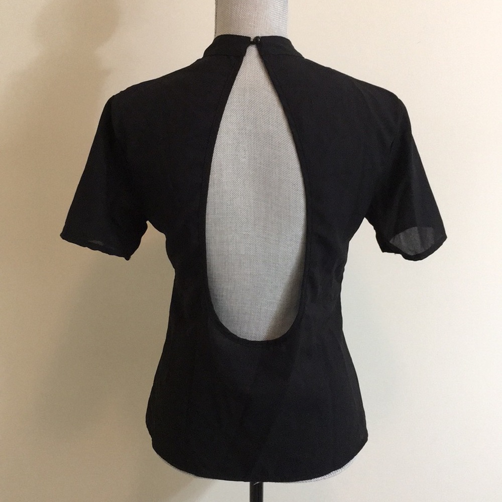 Backless Top